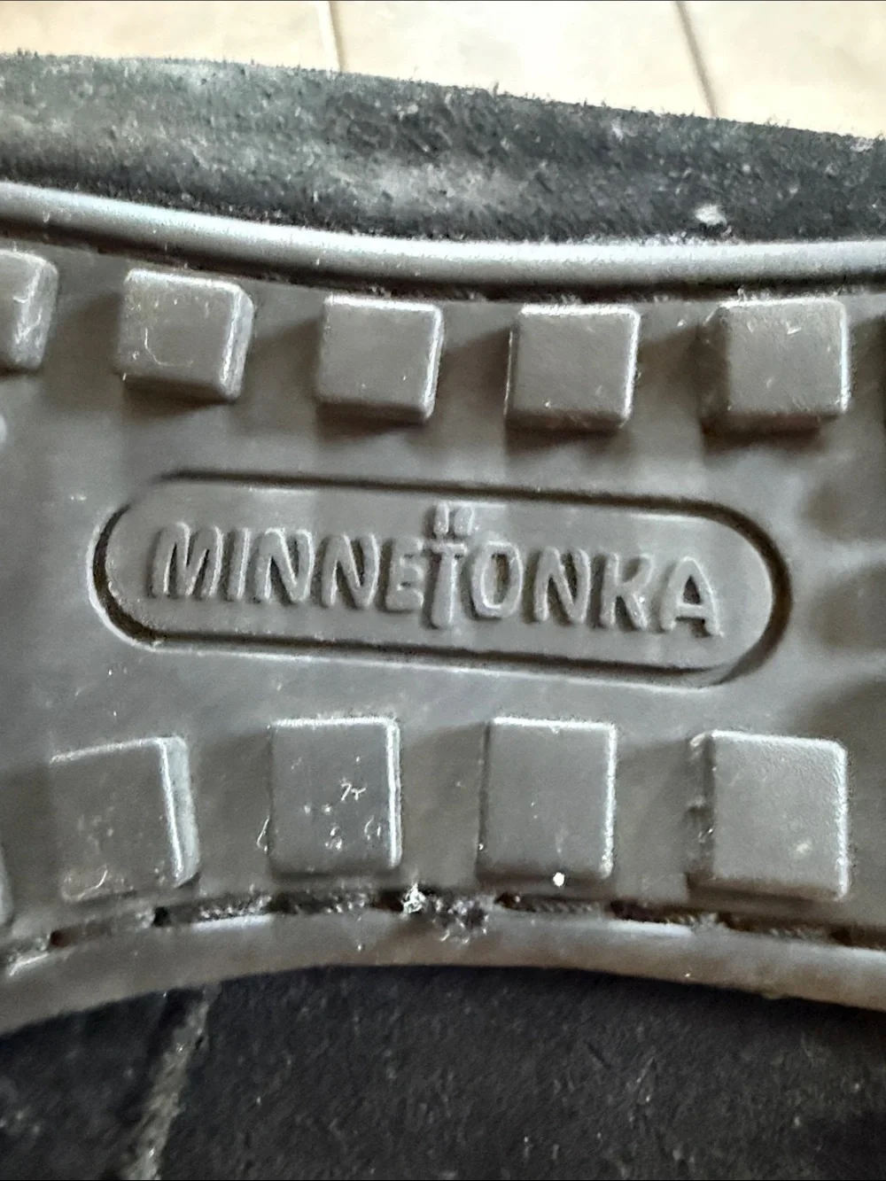 Minnetonka Black Suede Fringe Women's Boots Size 10 - Picture 10 of 12
